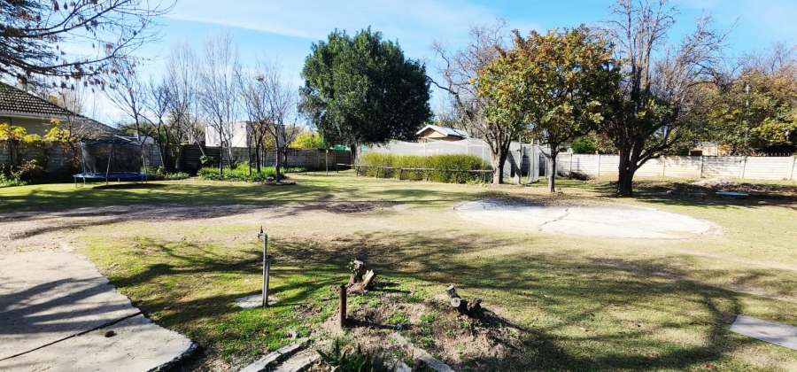 4 Bedroom Property for Sale in Wilgenhof Free State